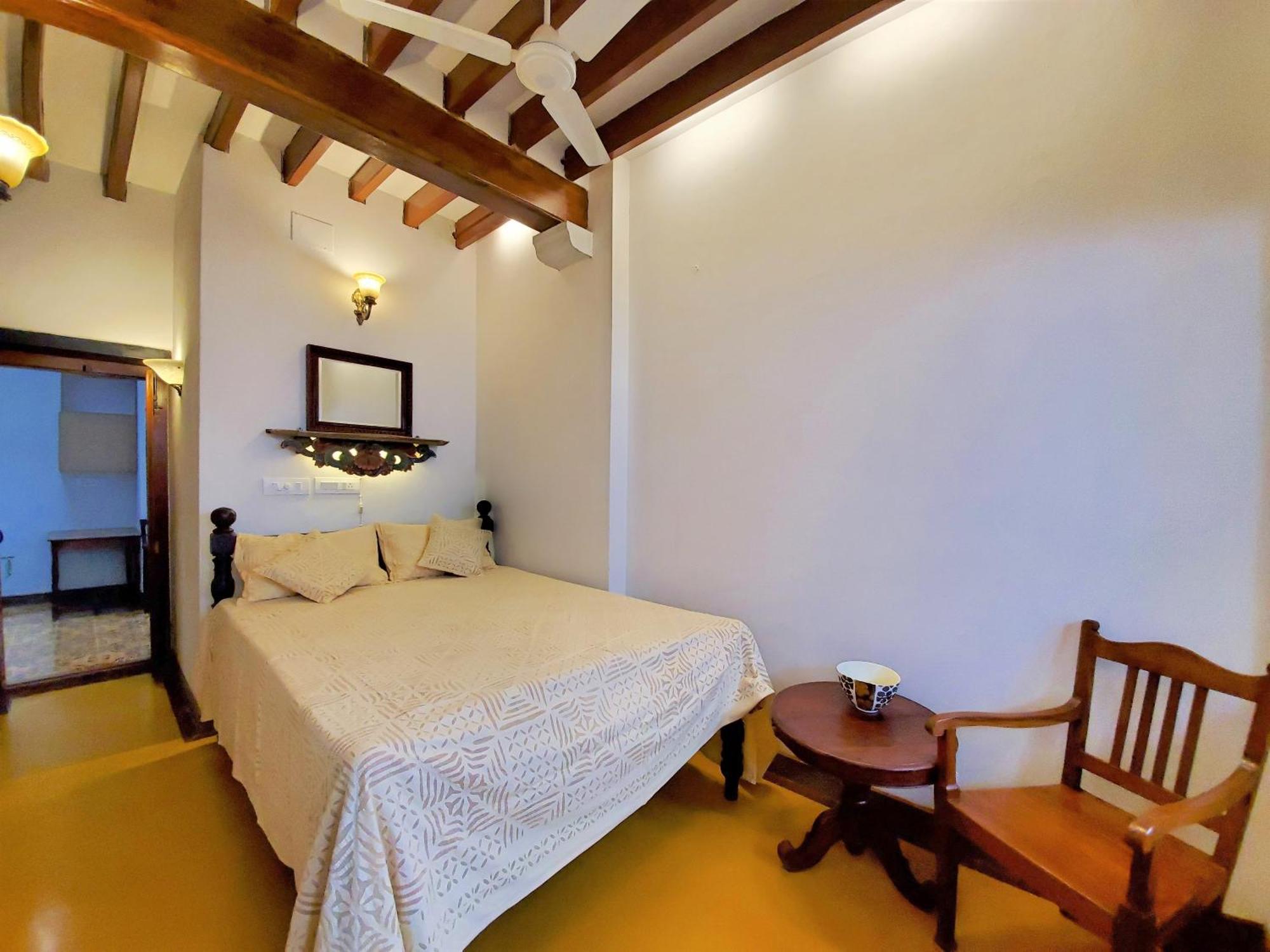 Kariappa House Hotel Пондичери Екстериор снимка