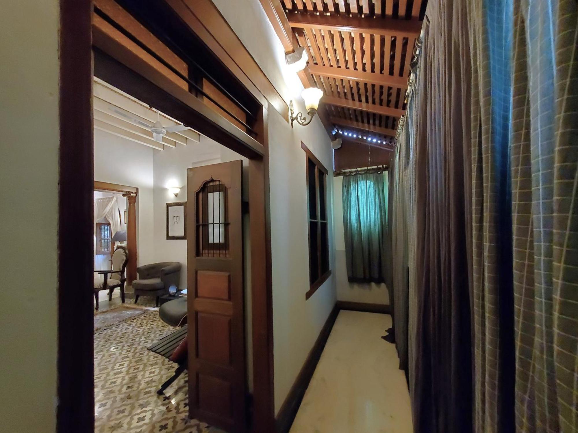 Kariappa House Hotel Пондичери Екстериор снимка