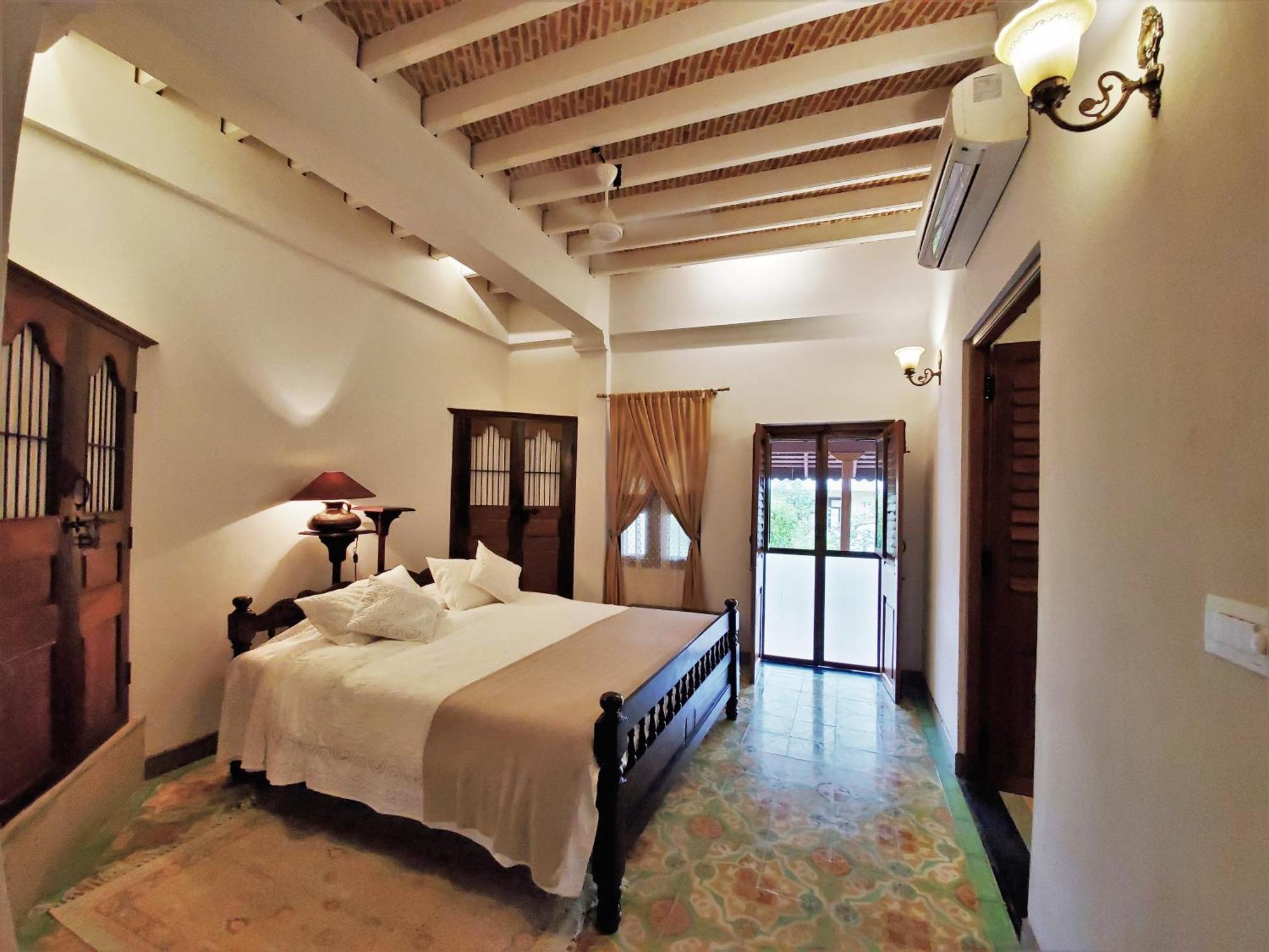 Kariappa House Hotel Пондичери Екстериор снимка