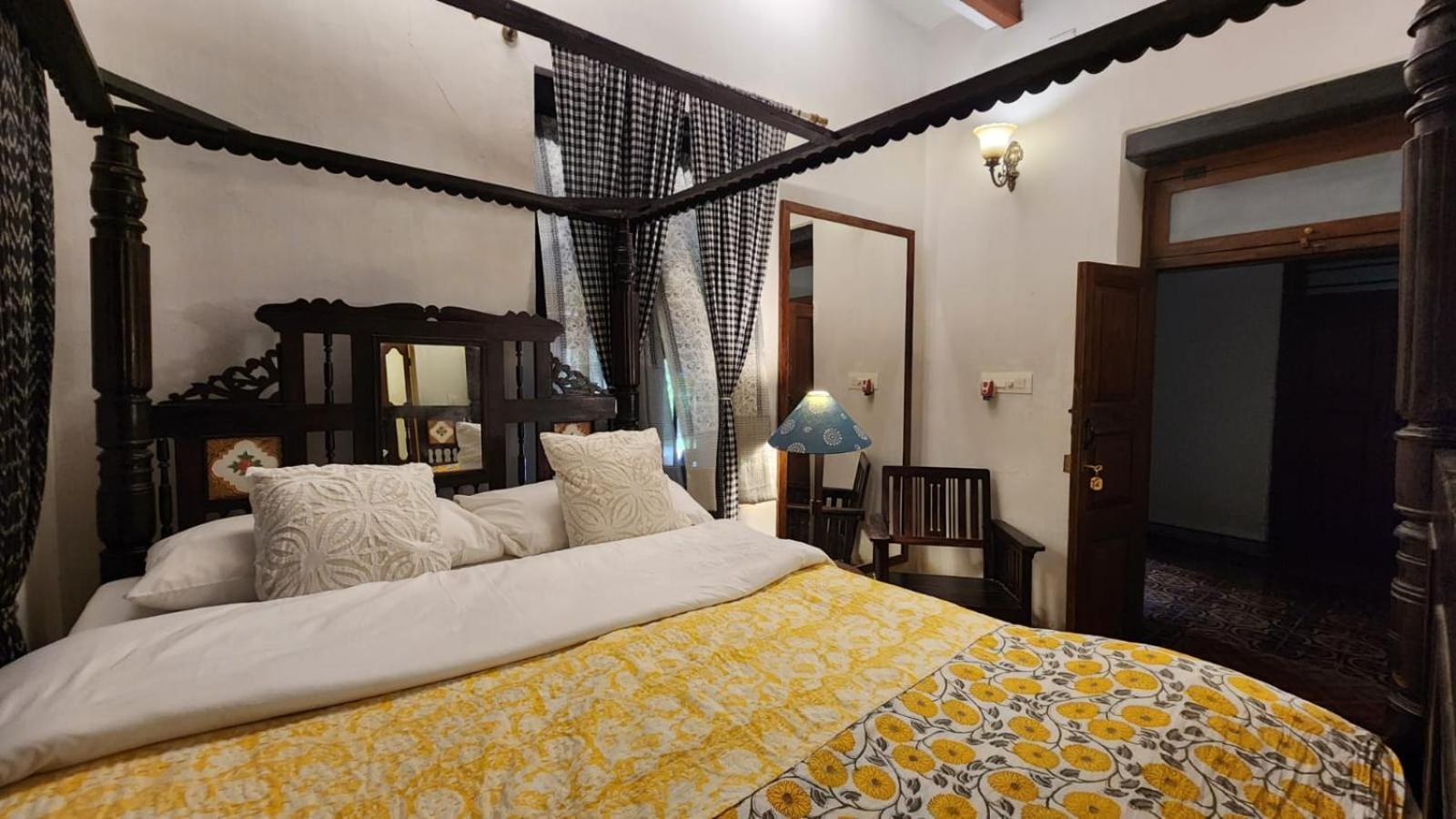 Kariappa House Hotel Пондичери Екстериор снимка